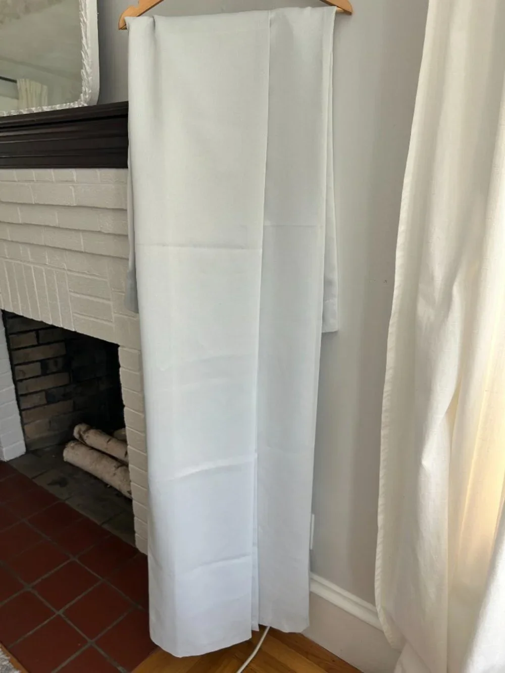 Pottery Barn Gray Universal Blackout Curtain Liner 49.5 X 80 (2 Panels)